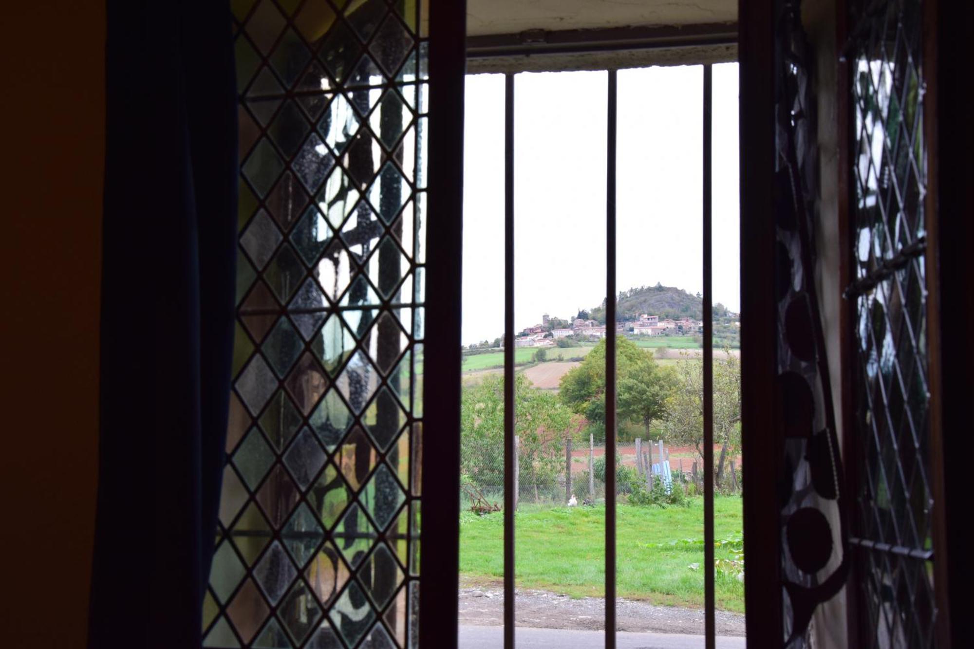 Chateau Des Aiguilles Saint-Remy-de-Chargnat Room photo