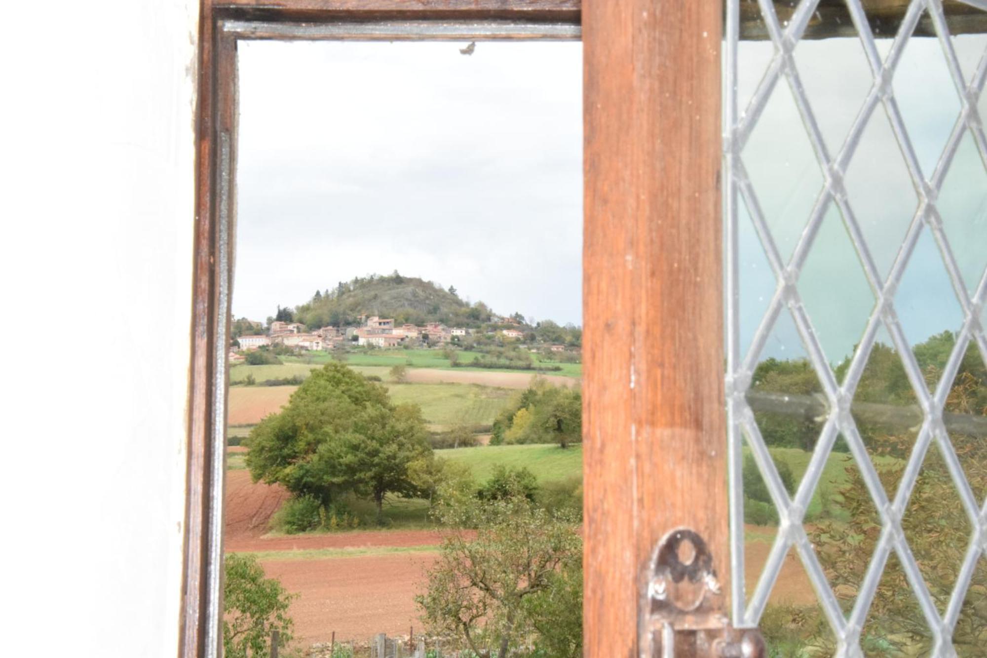 Chateau Des Aiguilles Saint-Remy-de-Chargnat Room photo